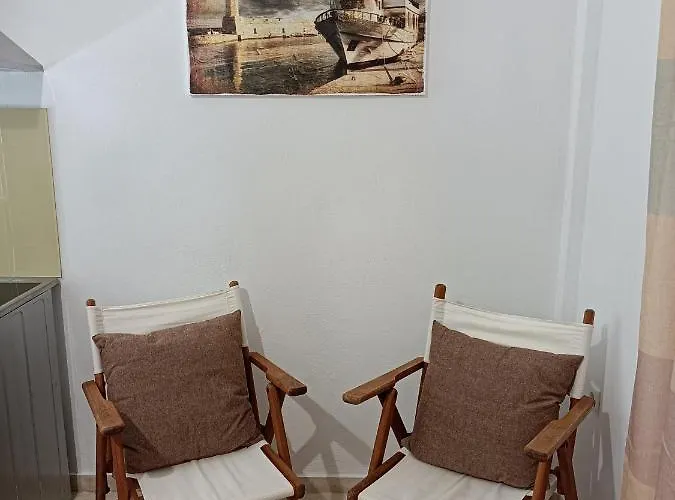 Διαμέρισμα Lena *